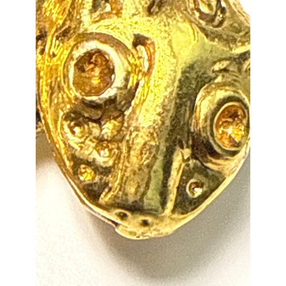 Gold-Tone Leopard Brooch Pin Vintage Style Textured Metal Animal Jewelry - Picture 2 of 6